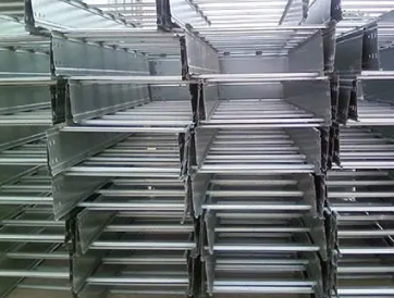 安裝電纜橋架有哪些注意事項(xiàng)？南寧電纜橋架生產(chǎn)廠家揭秘